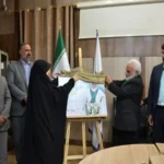 کتاب و مستند «سه‌شنبه‌های بی‌قراری» رونمایی شد/ تجلیل از جانباز دفاع مقدس