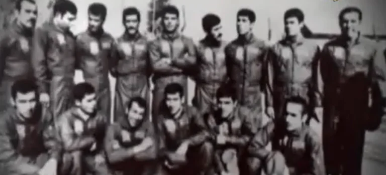 ایثار و ایستادگی