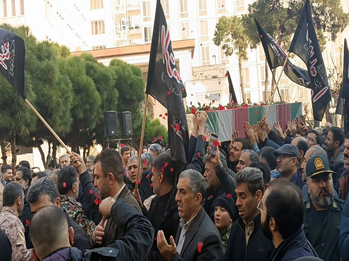 تشییع شهید گمنام
